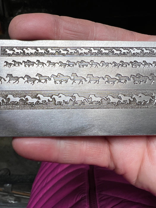 Horse ring band plate