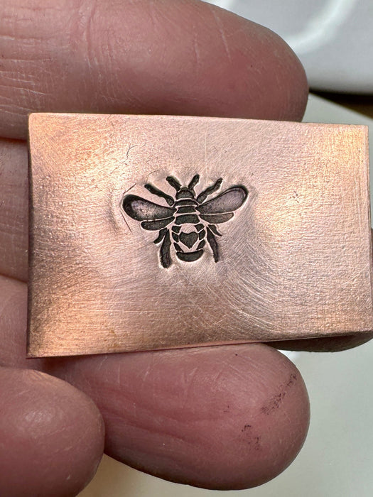 Bee heart stamp