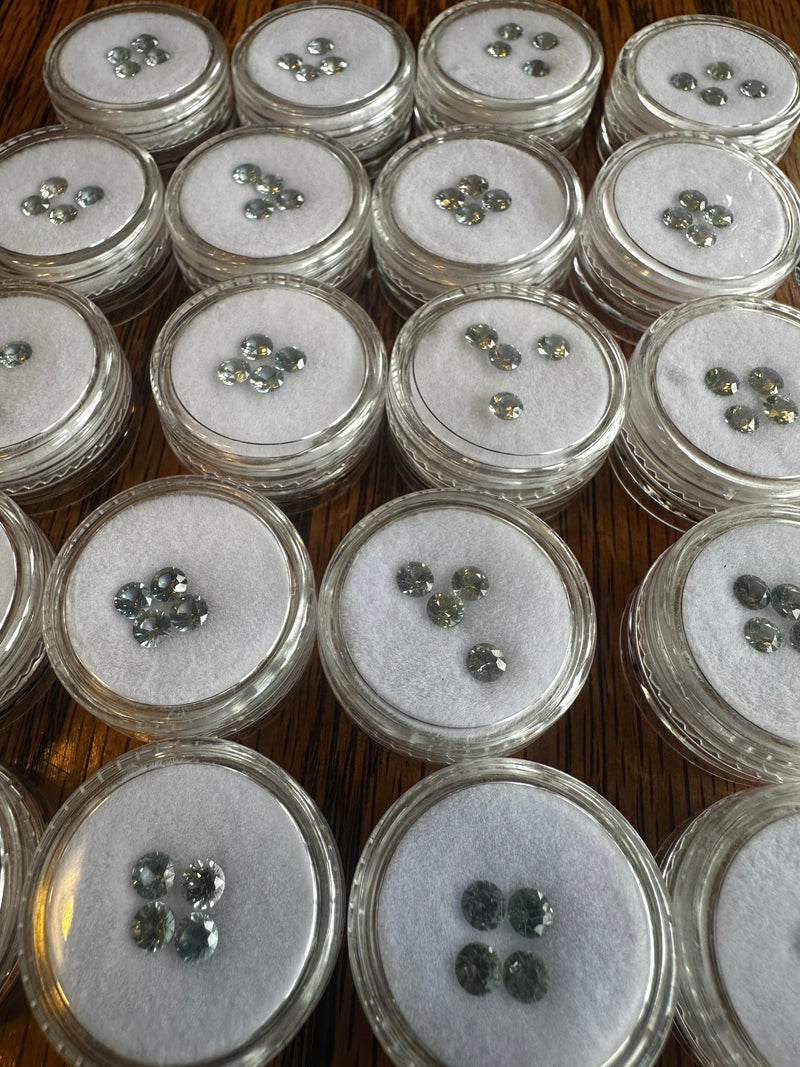 Faceted Montana Sapphire 4 mm round