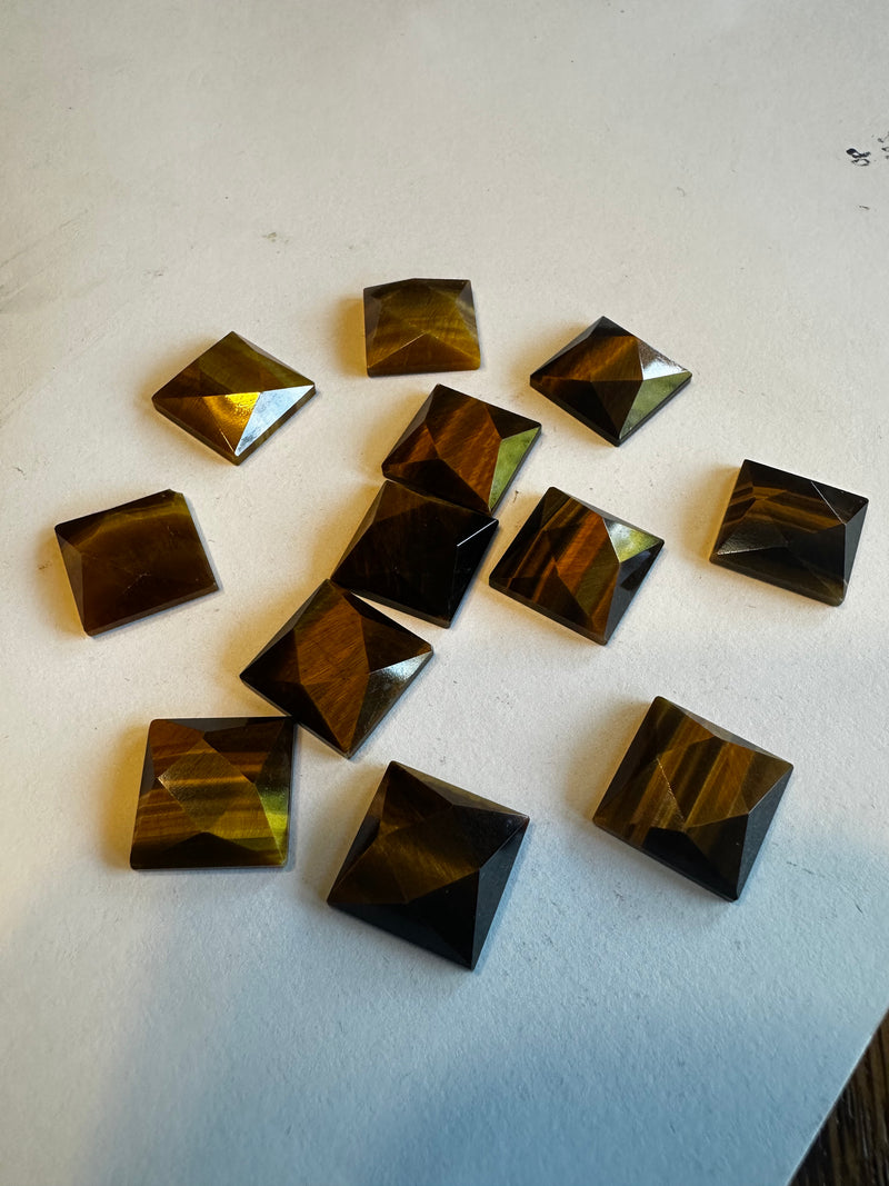 Rose Cut Tigers Eye 16x16 Square