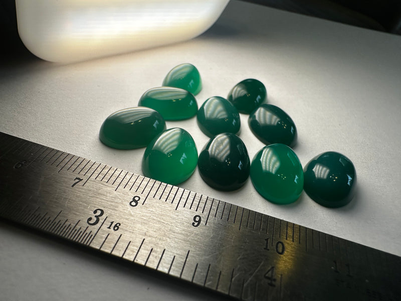Dyed Green Chalcedony 10x14 Ovals