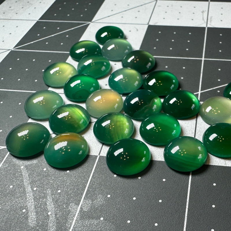 Green dryed Chalcedony Cabochons 12mm round