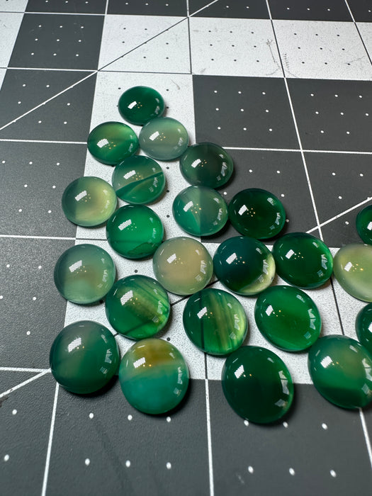 Green dryed Chalcedony Cabochons 12mm round