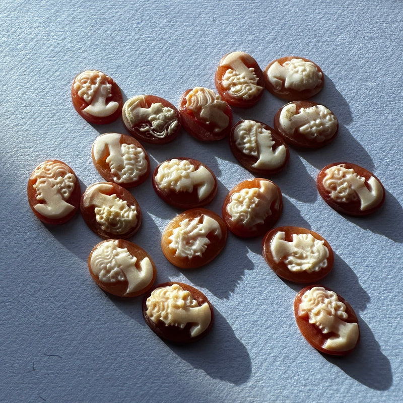 Cameos Natural (multiple sizes)