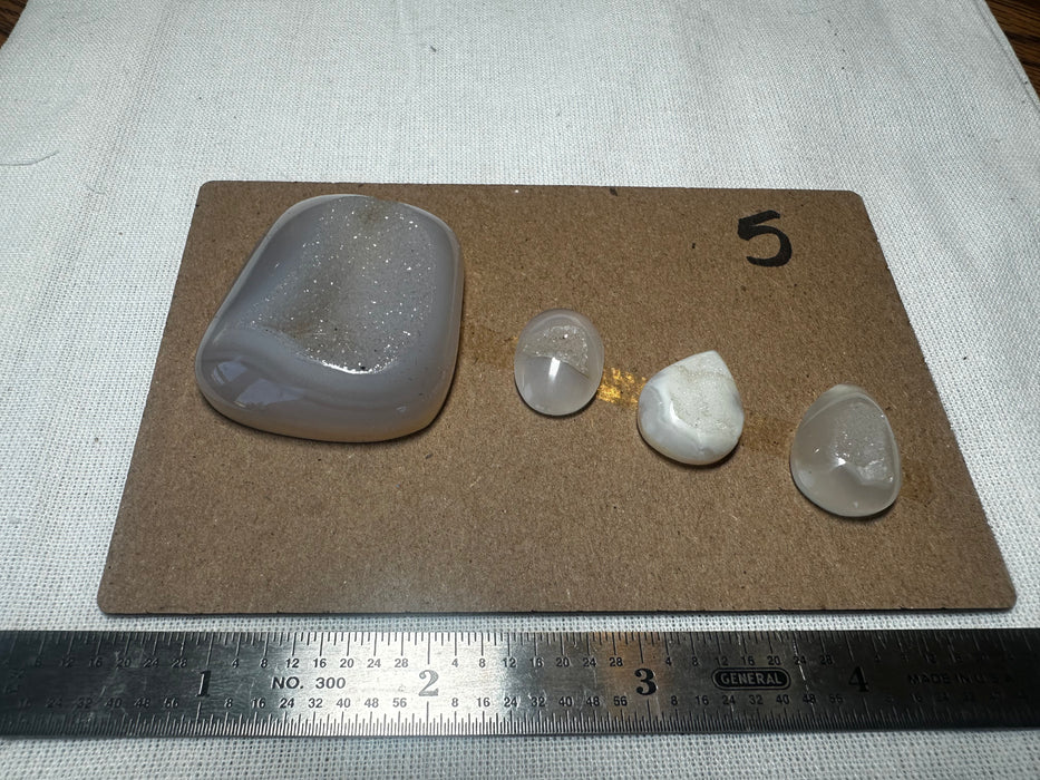 Druzy Agate lots