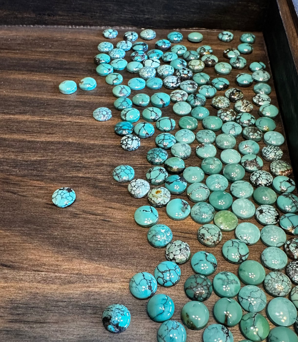 Hubei Turquoise 8 mm round