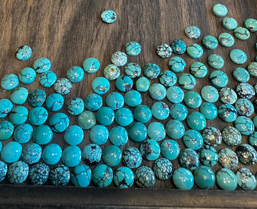 Hubei Turquoise 8 mm round