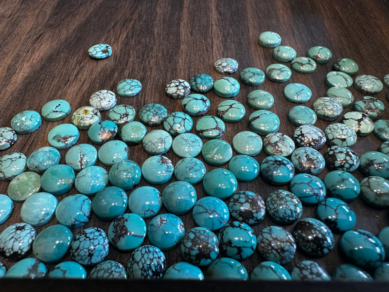 Hubei Turquoise 8 mm round