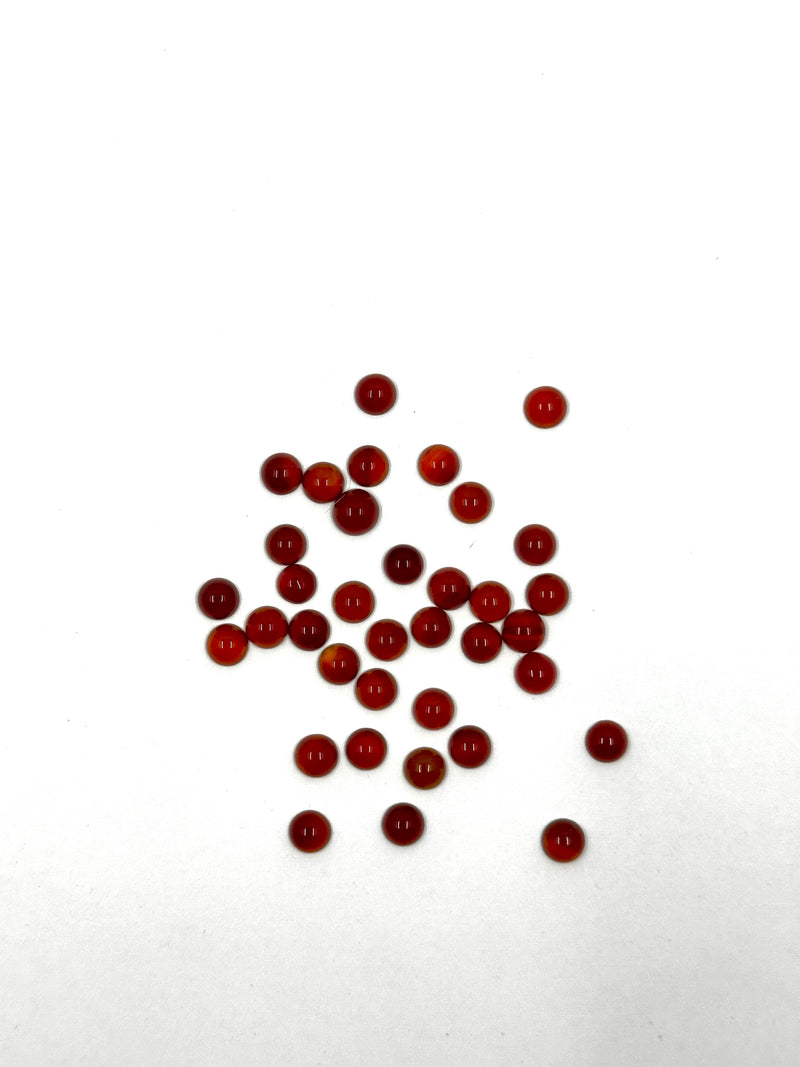 Carnelian round Cabochon (2 sizes)