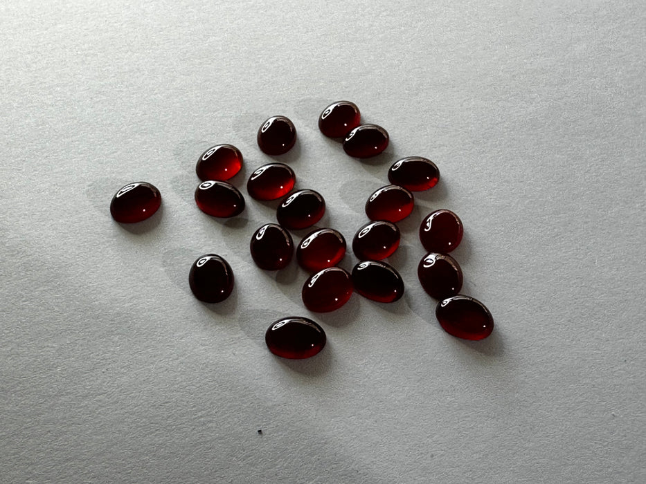Carnelian Oval Cabochon (2 sizes)