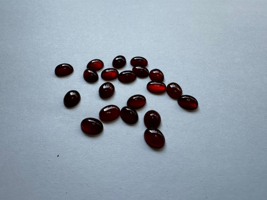 Carnelian Oval Cabochon (2 sizes)