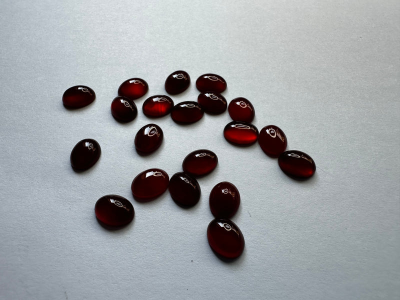 Carnelian Oval Cabochon (2 sizes)