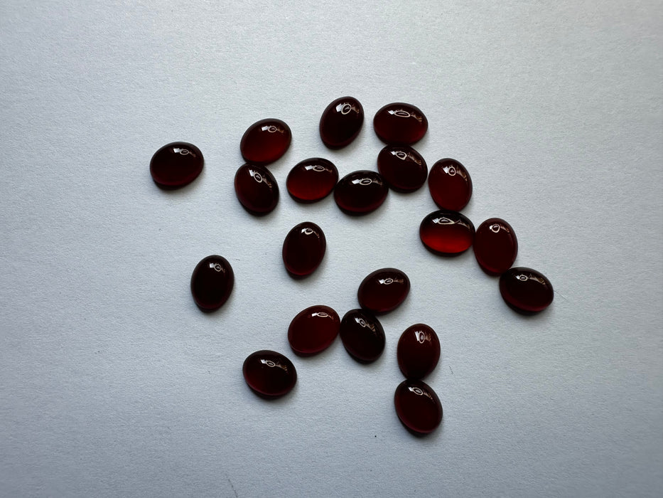 Carnelian Oval Cabochon (2 sizes)