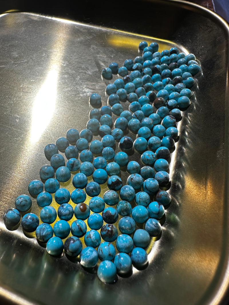 Kingman Turquoise cabochons 5mm  round