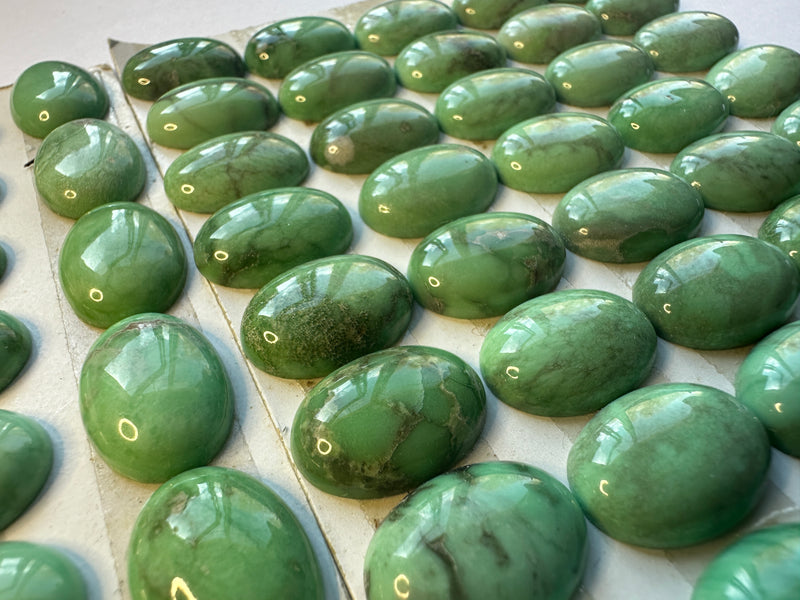 Variscite oval cabochons 13x18