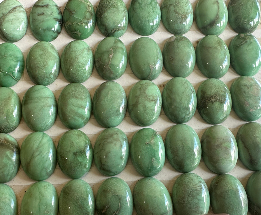 Variscite oval cabochons 13x18