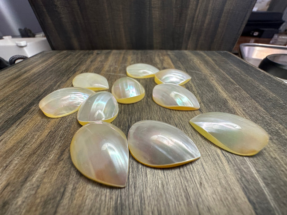 Mabé pearls