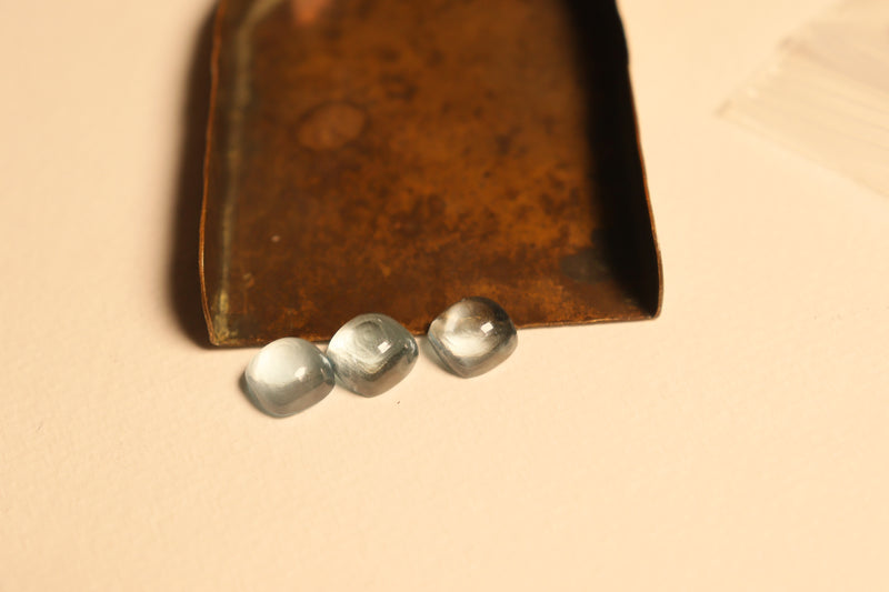 Aquamarine Round Cabochons
