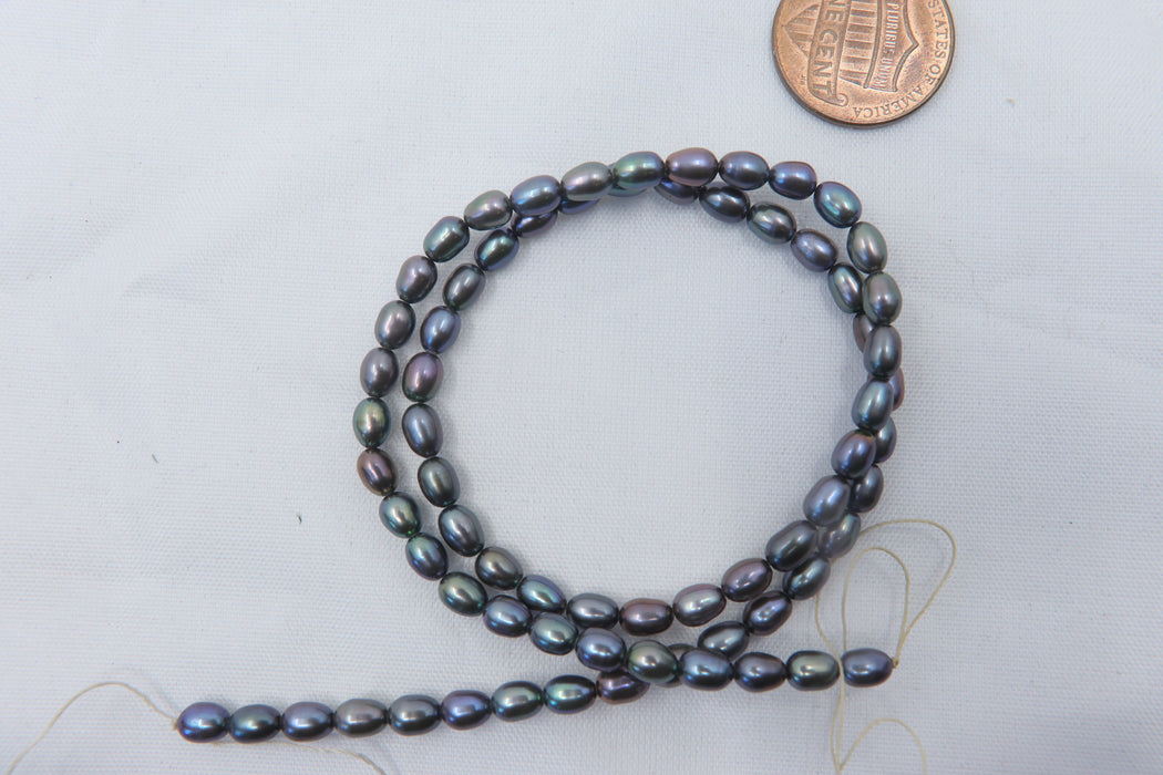 Dark Metallic Tones Freshwater Pearls