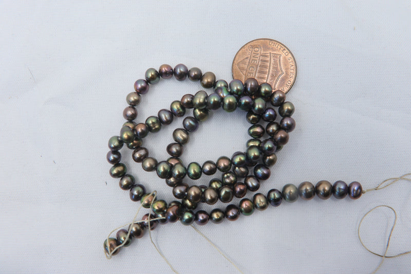 Dark Metallic Tones Freshwater Pearls