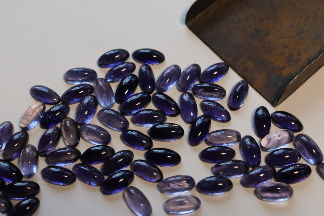 Cabochons Ovales Iolite