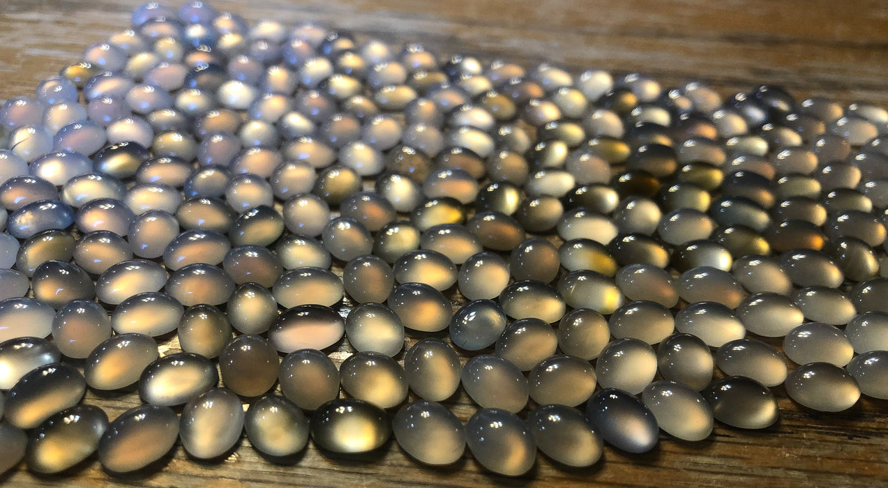 Chalcedony Cabochons 8x6 oval (Pinks)