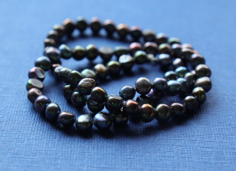 Vintage freshwater pearls 4-4.5mm