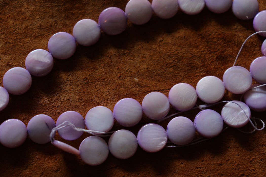 Mother of Pearl Coin Beads (Various Colors)