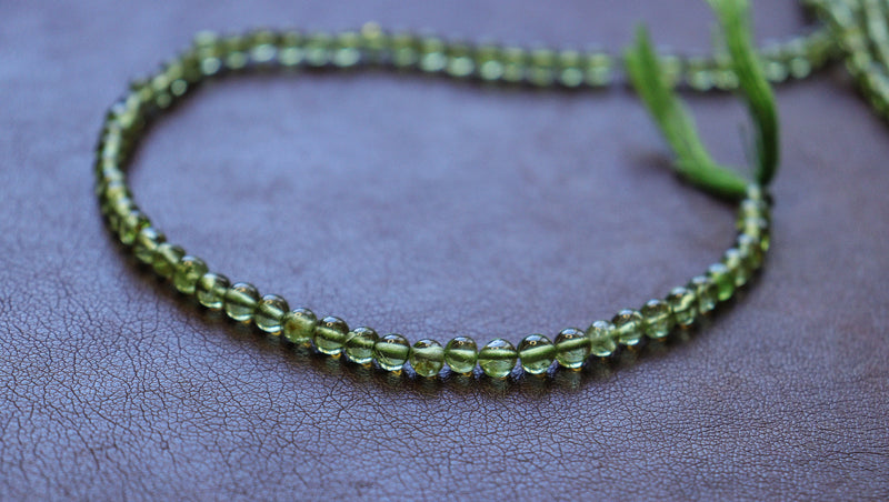 Round Peridot Beads