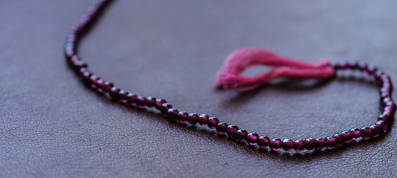 Round Garnet Beads