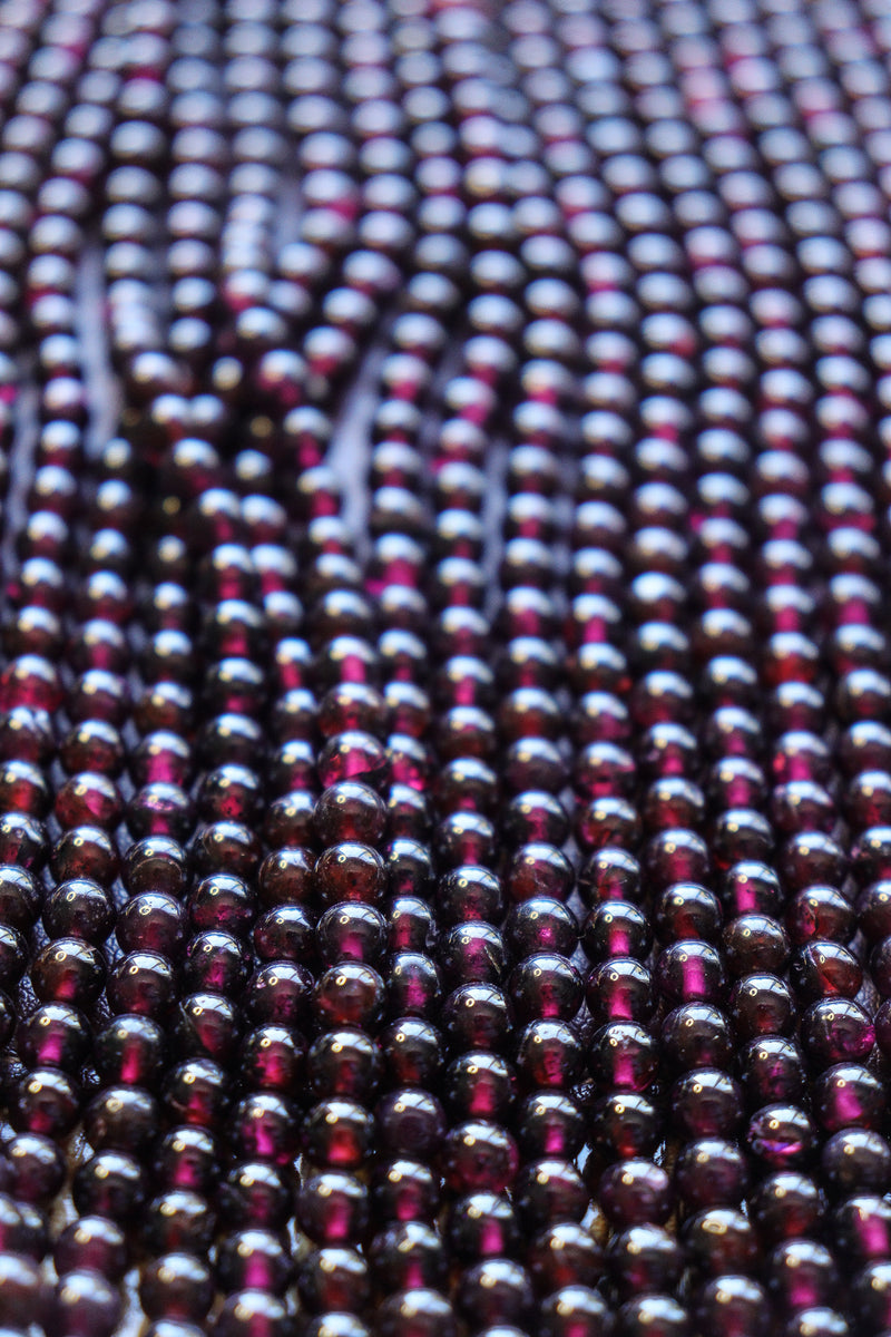 Round Garnet Beads