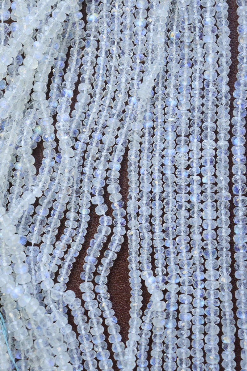 Cuentas de piedra lunar arco iris facetadas 4 mm-5,5 mm